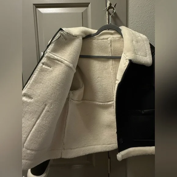 Urban Revivo Black and Cream Faux Fur Leather Shearling Jacket - Picture 3 of 5